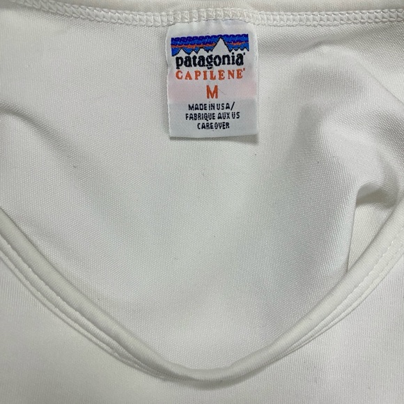Women's Patagonia Capilene Midweight Crewneck Baselayer in Off White Size Medium - Picture 2 of 6